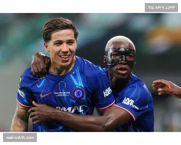 切尔西客场挑战布伦特福德,中场伤病影响阵容深度 切尔西客场挑战布伦特福德,中场伤病影响阵容深度