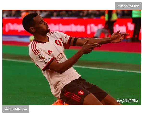 切尔西主场对阵维拉,帕尔默与罗杰斯上演新生代核心对决 切尔西主场对阵维拉,帕尔默与罗杰斯上演新生代核心对决